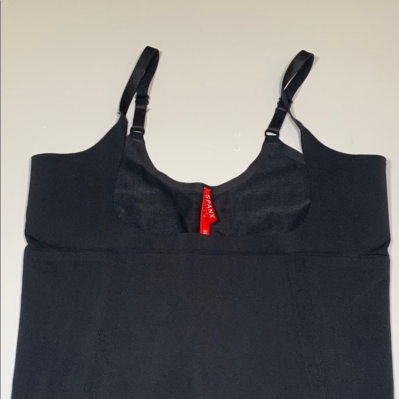 SPANX Sculpt Black Under Bust Body Suit Shaper Mid Thigh Booty Lifting 1X - Picture 2 of 9